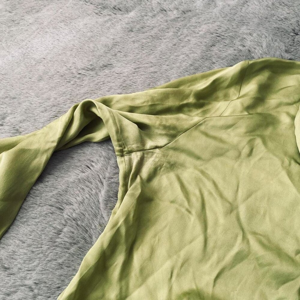 GUCCI Green Tie Front Blouse - Picture 8 of 9